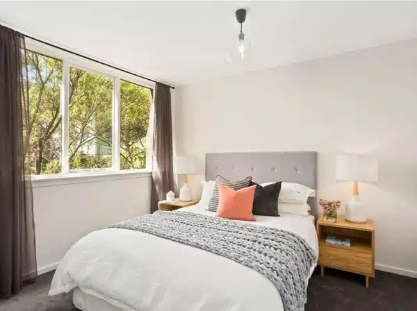 bedroom-1.webp