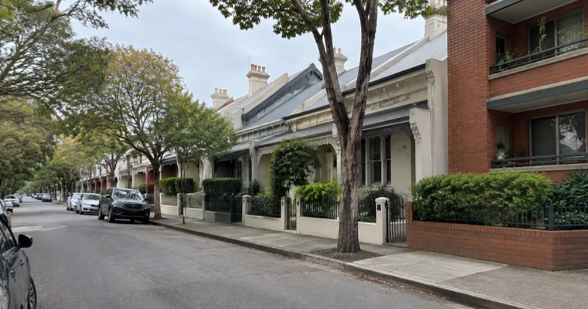 House Prices Falling? The Buffer and Boost Strategy for Renovating in a Down Market